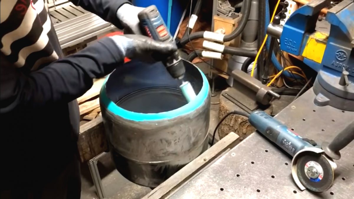 Буржуйка из старого газового баллона - фото 12