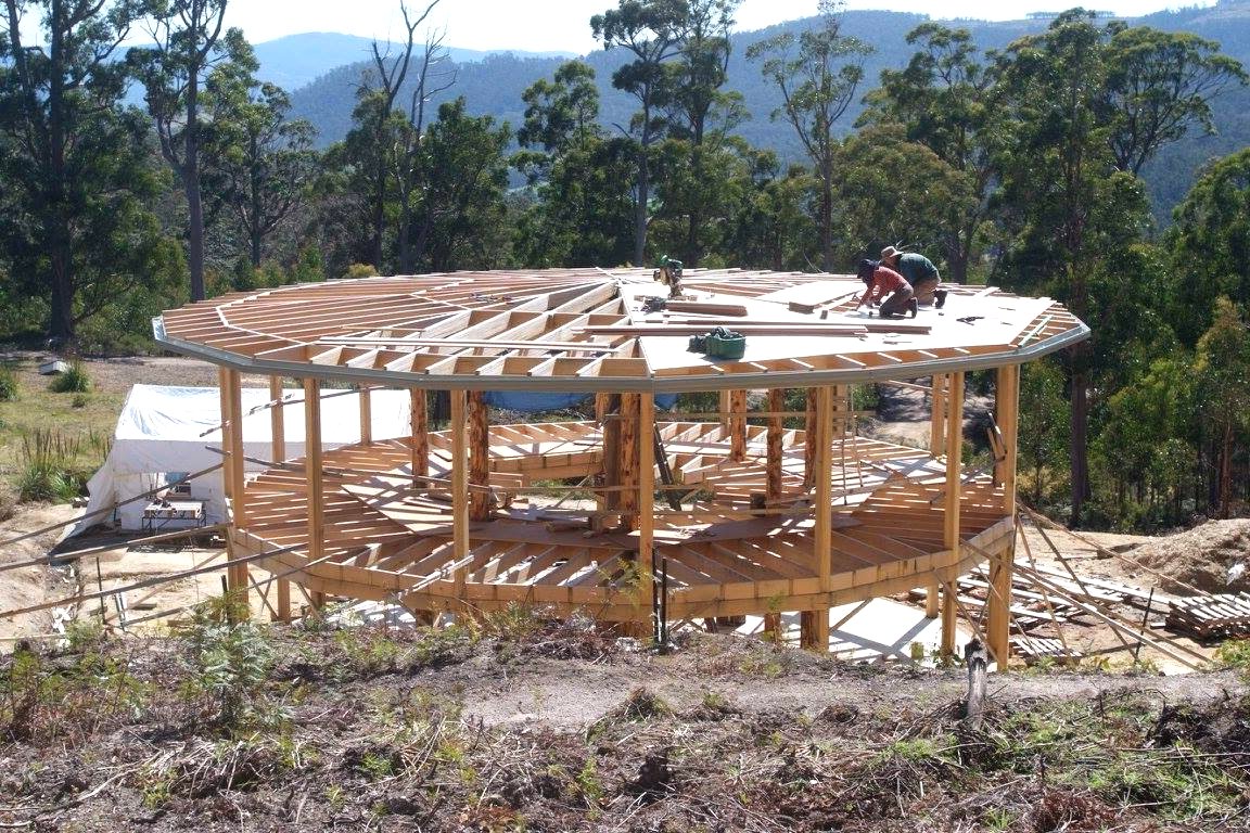 Необычный дом круглой формы - фото 5