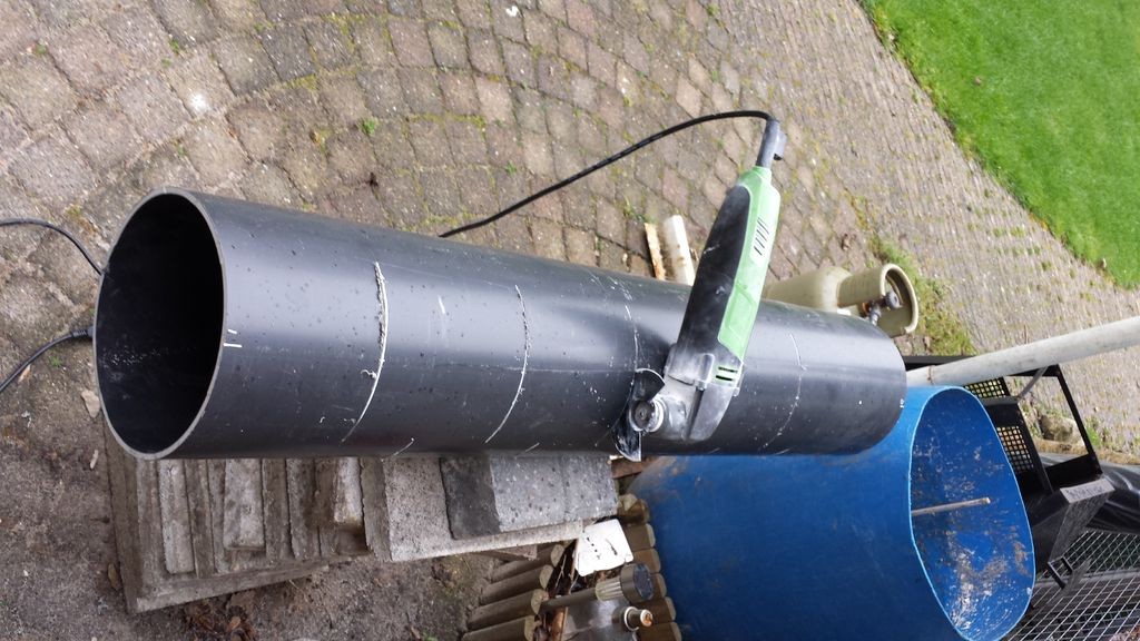 Вертикальная грядка сделанная из трубы ПВХ  - фото 6