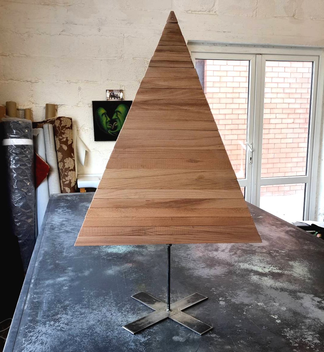 Елки из поддонов - фото 6