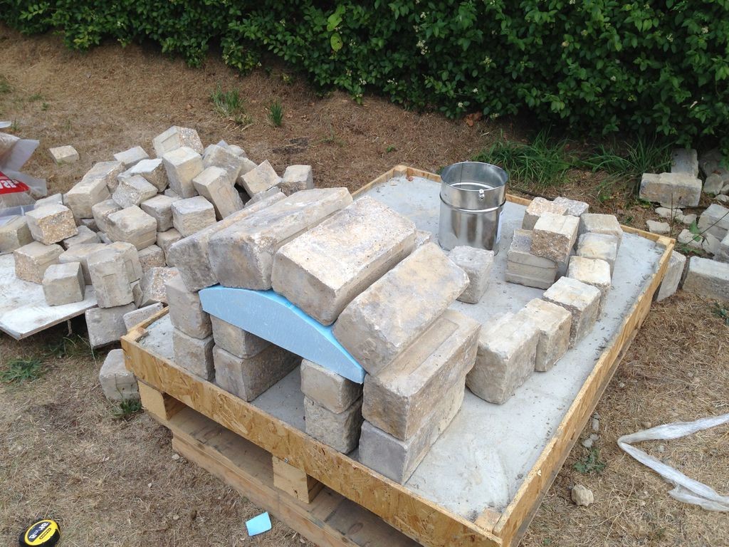 Печь из кирпича для пиццы - фото 9