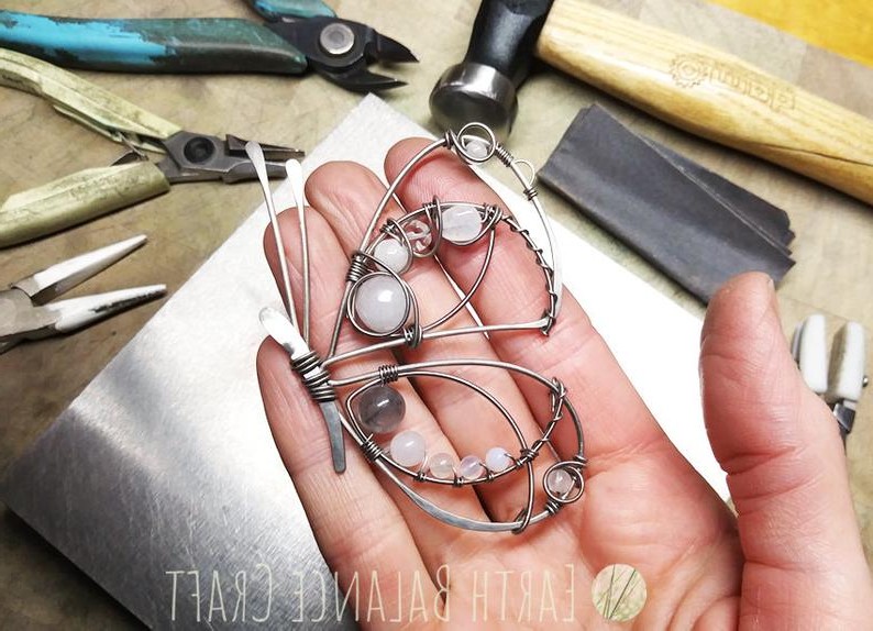 Украшения для сада из проволоки и бусин - фото 10