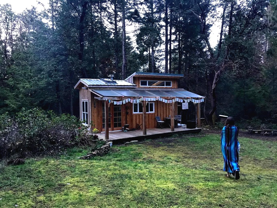 Небольшой домик для дачи - фото 13