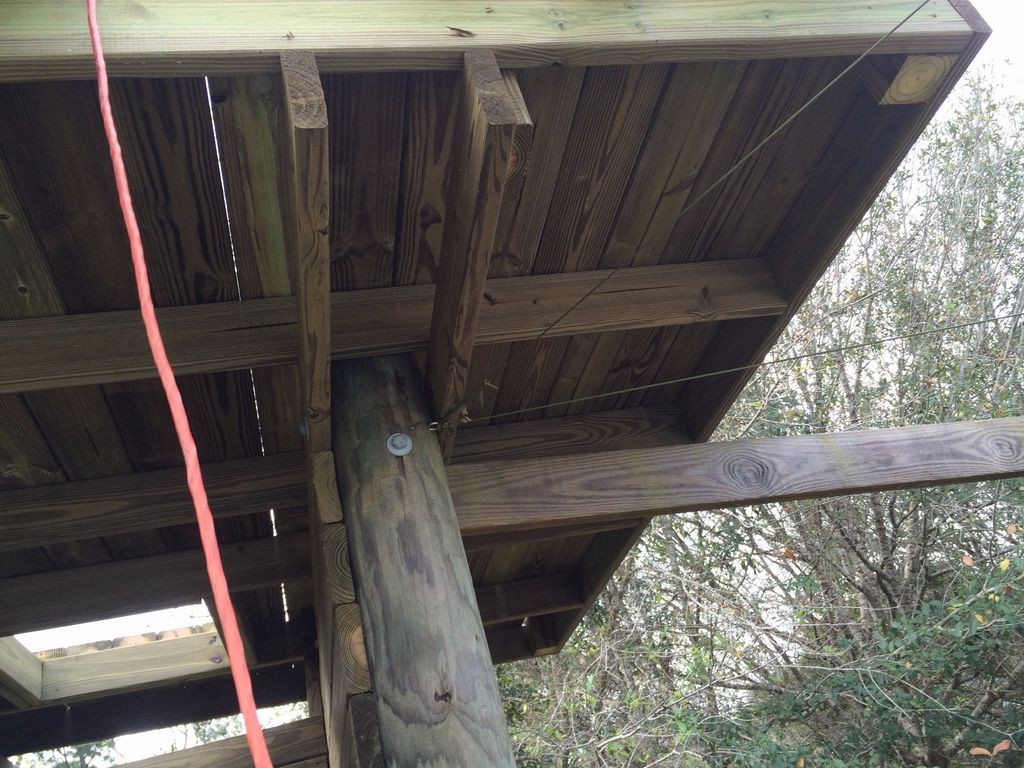 Детский дом на столбах со стеной для скалолазания - фото 15