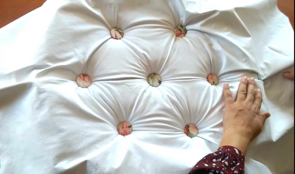 Оригинальный пуф из автопокрышки - фото 17