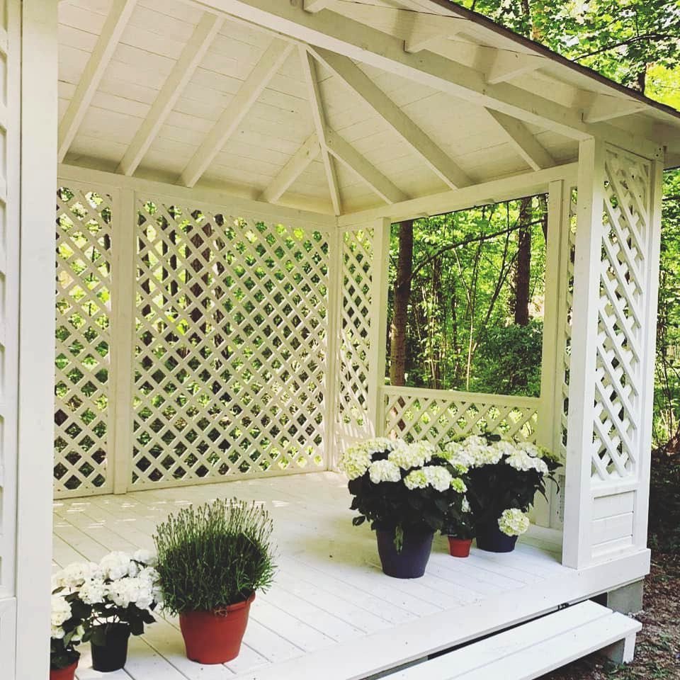 Беседка из дерева для вашего сада - фото 2