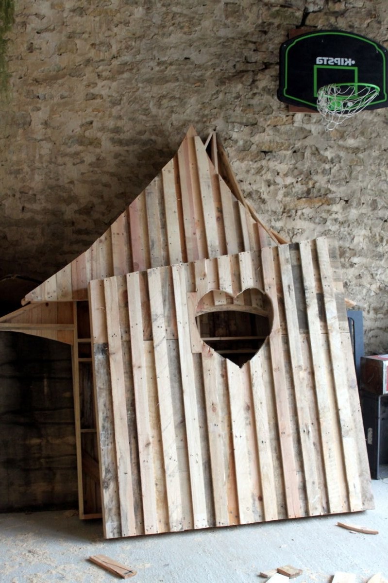 Детский домик из поддонов - фото 6