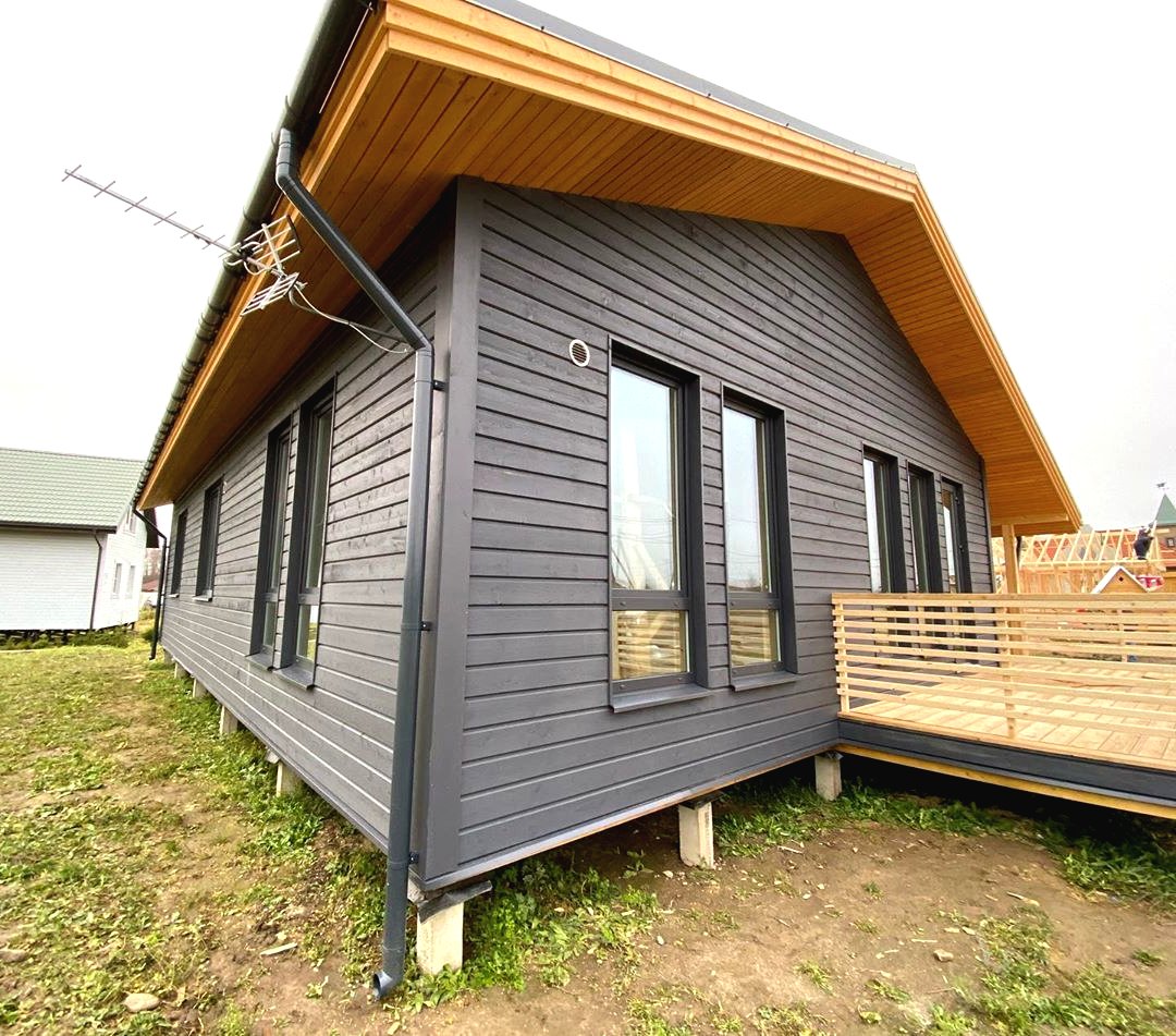 Одноэтажный каркасный дом из дерева - фото 3