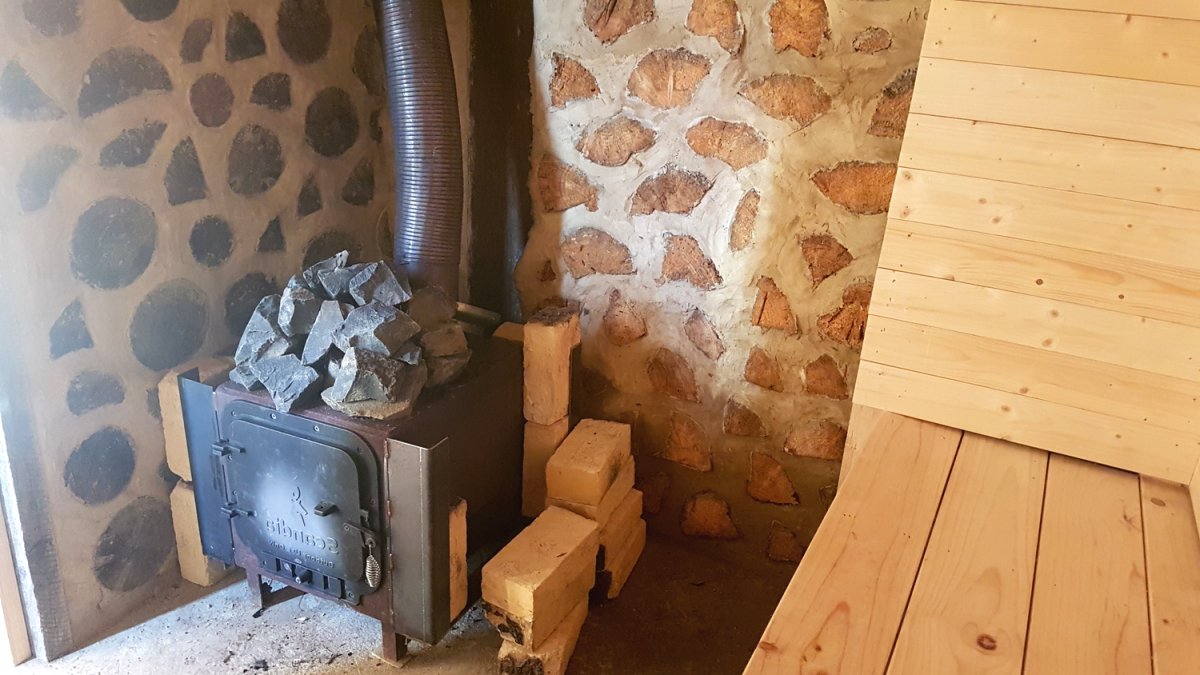 Оригинальная баня для вашей дачи - фото 16