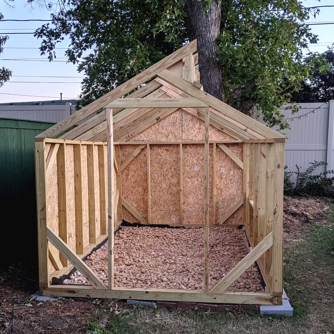 Теплица из деревянного каркаса и поликарбоната - фото 7