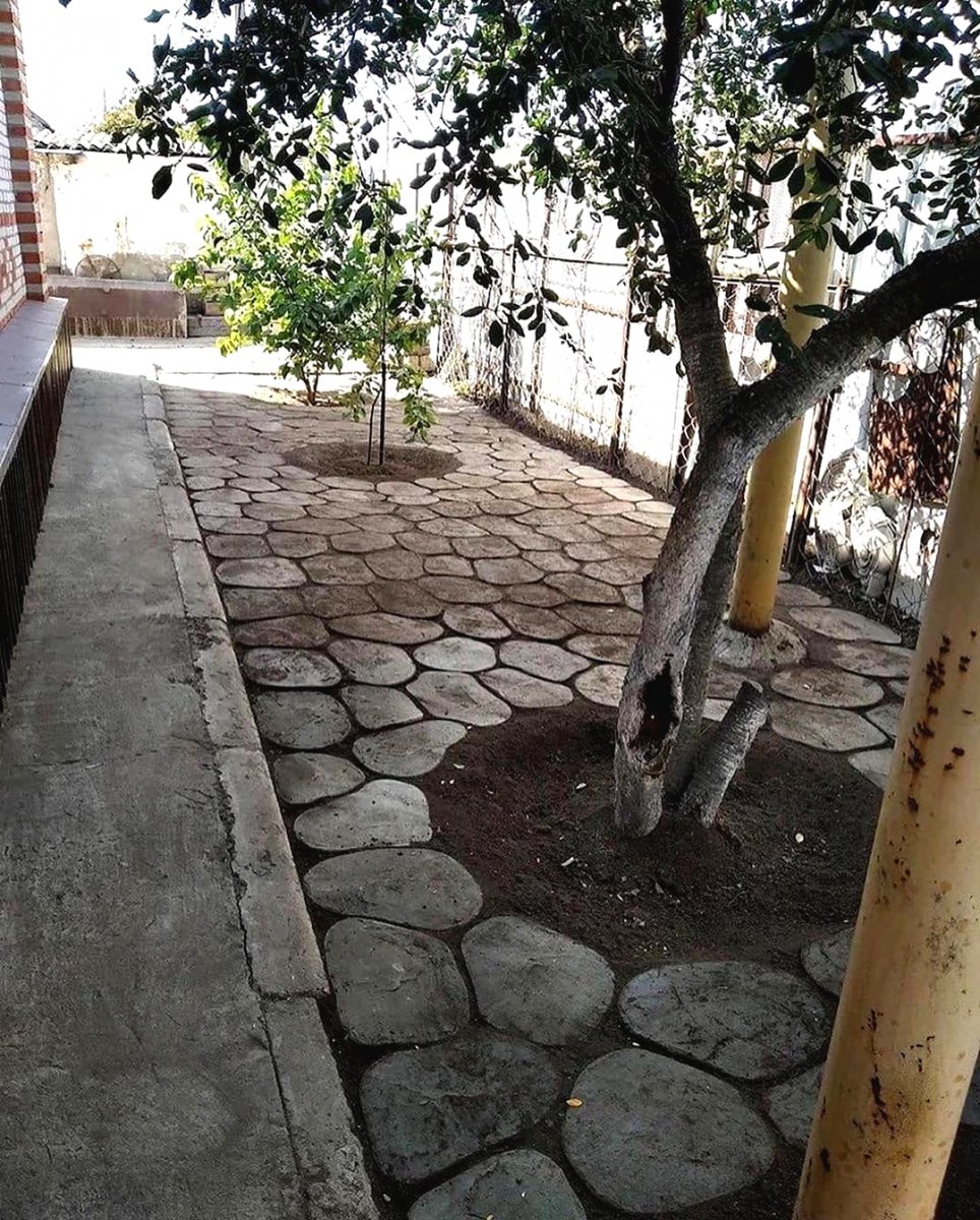 Декорируем участок вокруг стволов деревьев - фото 6