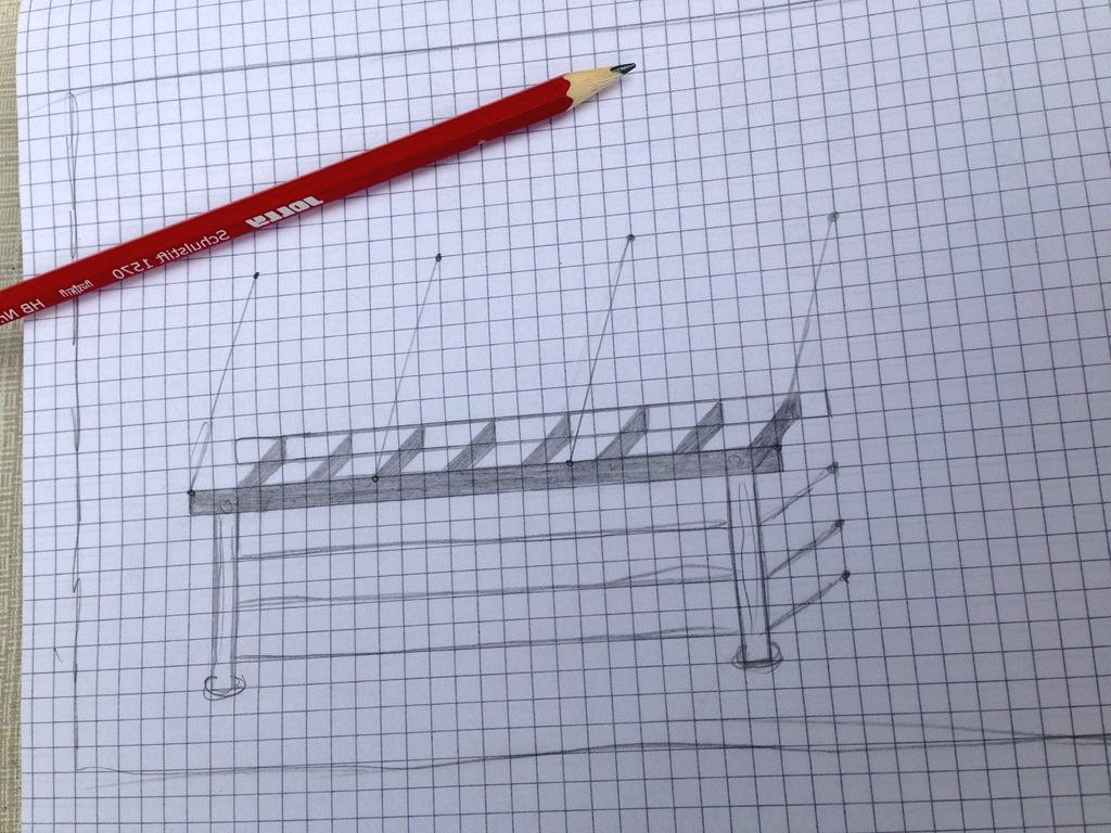 Шпалера из старой деревянной лестницы - фото 4