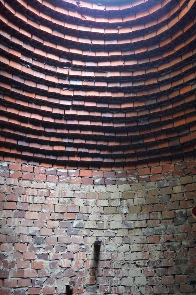 Необычный погреб из кирпича в 7 кв. м - фото 20