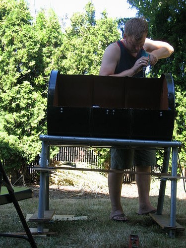 Мангал из железной бочки - фото 6