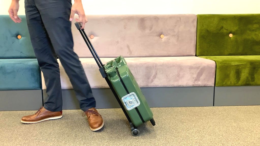 Чемодан из канистры своими руками - фото 22