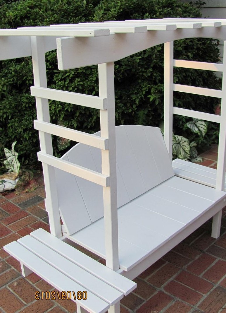 Детская скамейка с беседкой - фото 4