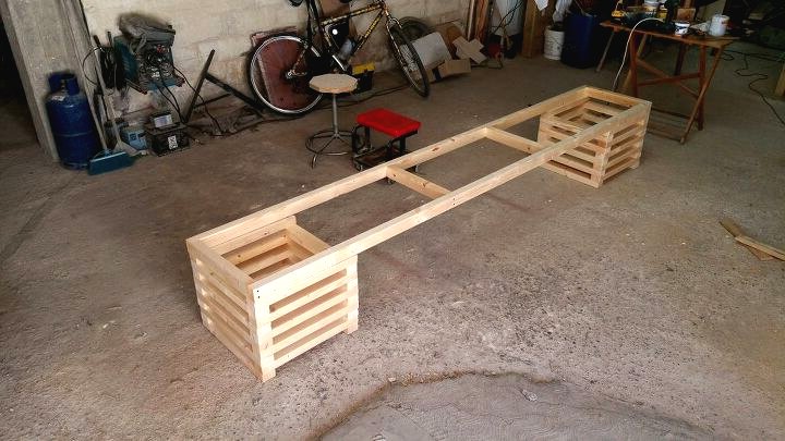 Садовая скамья с ящиками для цветов - фото 6