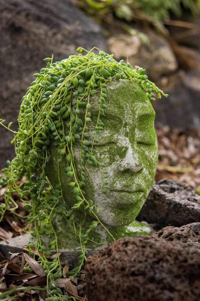 Горшок из бетона в форме головы - фото 2