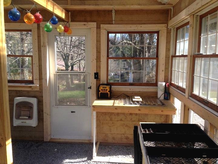 Теплица из старых окон - фото 11