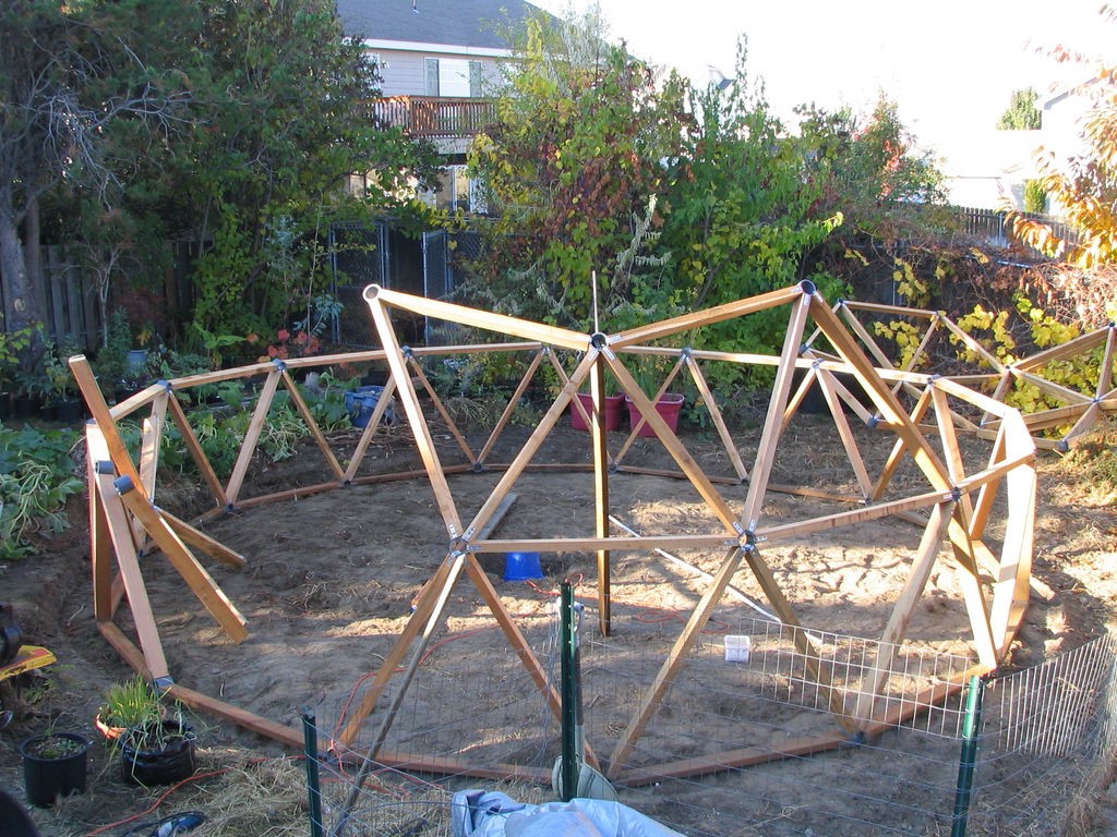 Купольная теплица - фото 6