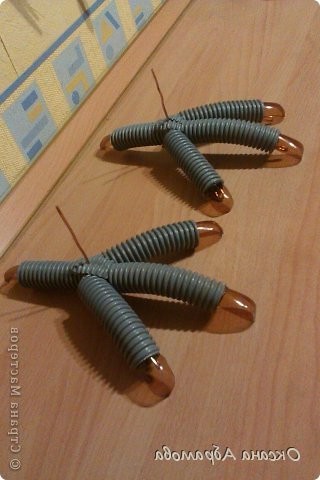 Филин из пластиковых бутылок - фото 14