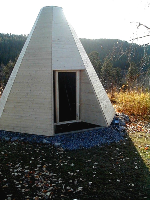 Закрытая беседка - фото 17