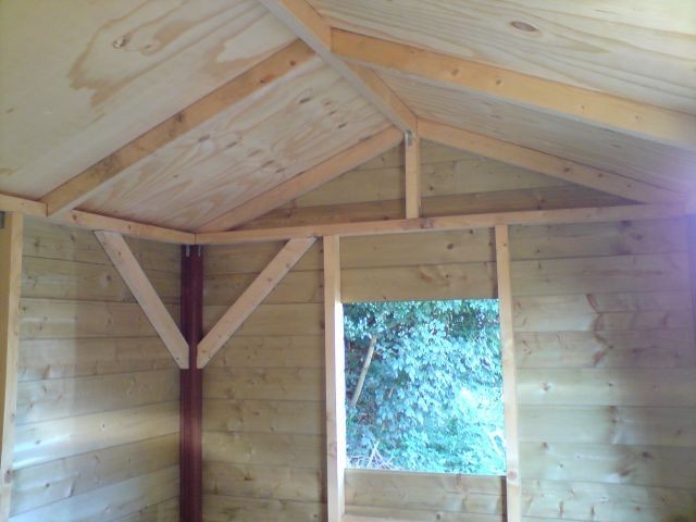 Сарай из дерева - фото 12