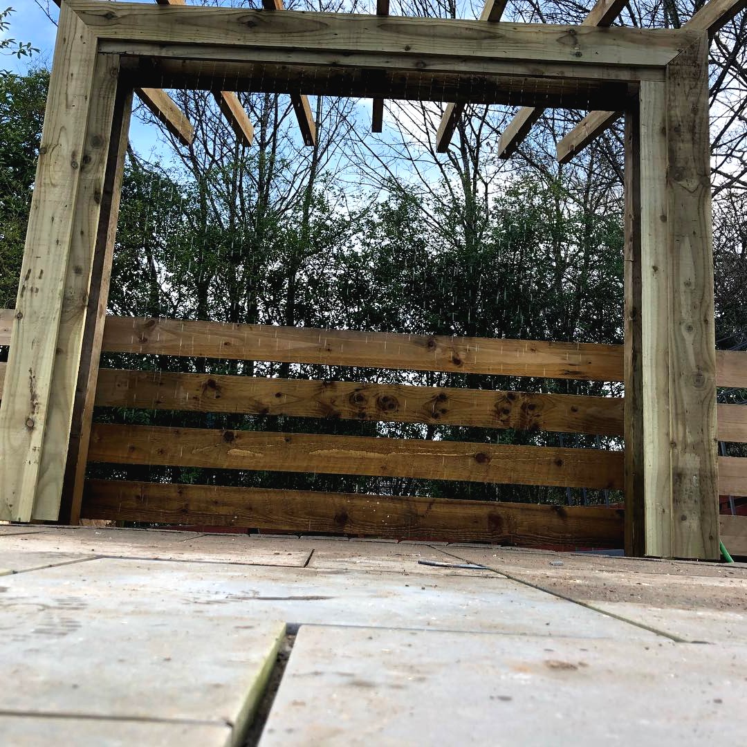 Зона отдыха на небольшом участке - фото 5