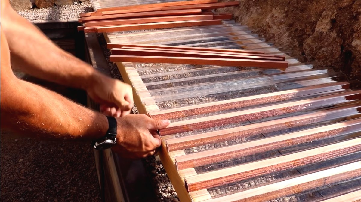 Подземная теплица из профилированного поликарбоната - фото 22