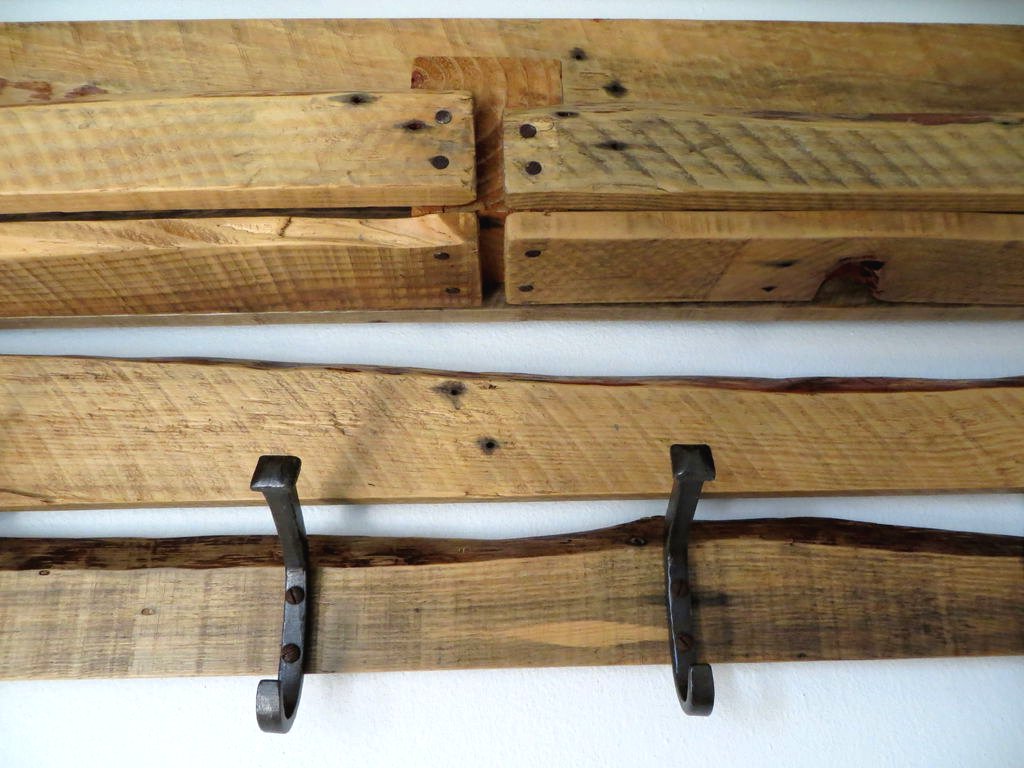 Вешалка из поддона - фото 4