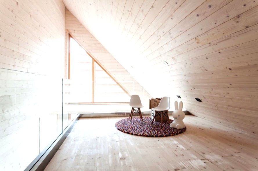 Необычный дом в лесу - фото 13