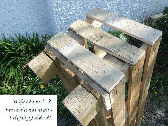 Грядка из поддонов - фото 5