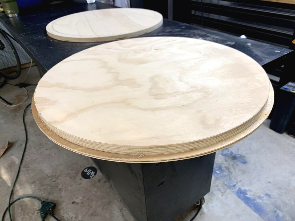 Что можно сделать из кабельной катушки своими руками? - фото 6