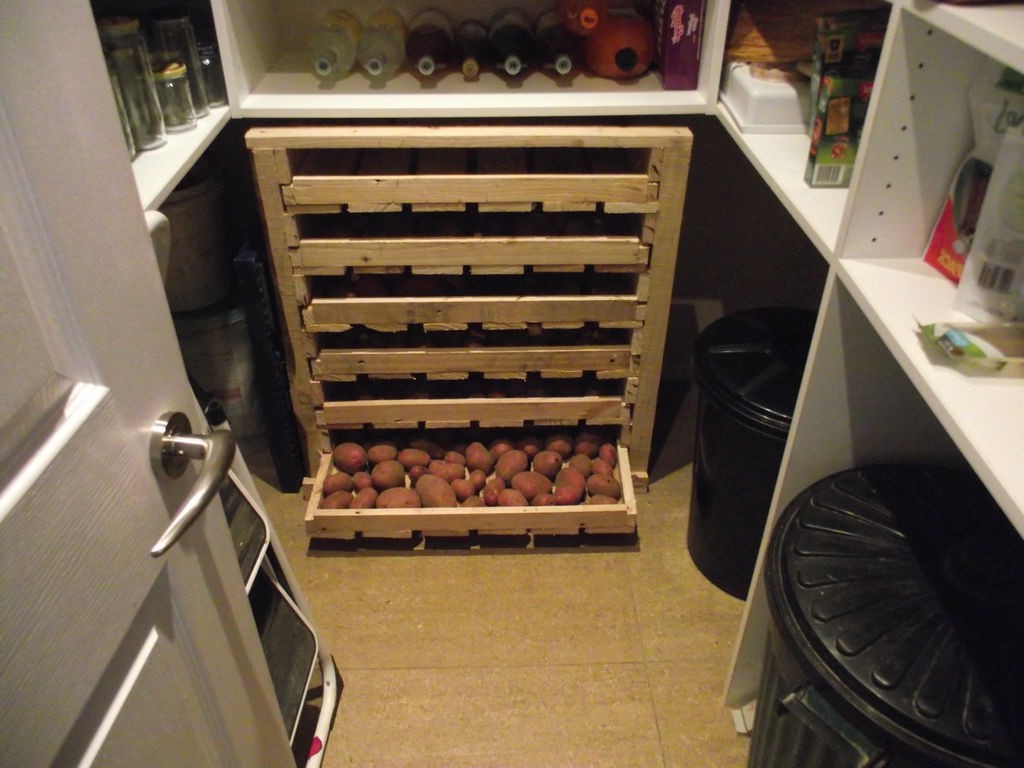 Шкаф для хранения овощей - фото