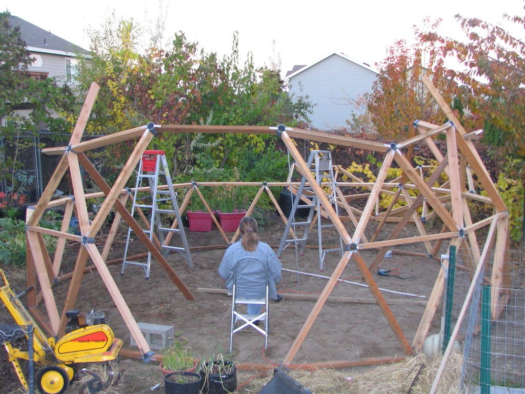 Купольная теплица - фото 7