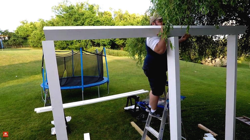 Как сделать качели на даче своими руками - фото 7