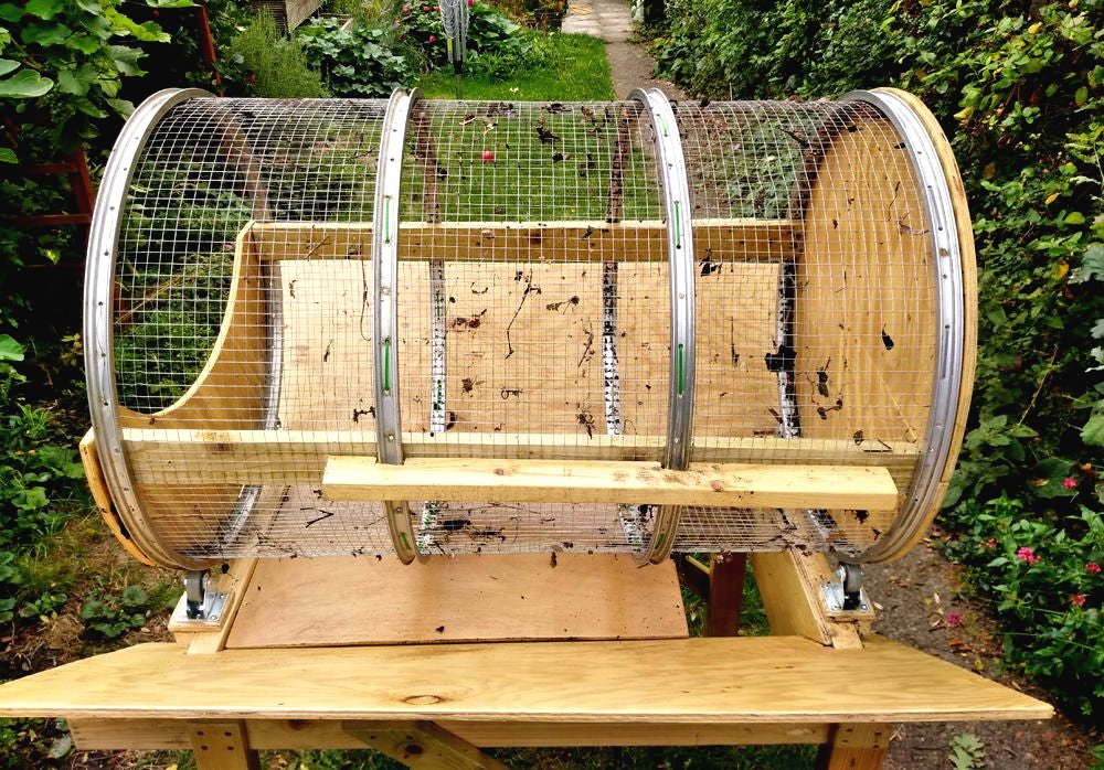 Борьба с сорняком на огороде - фото 9