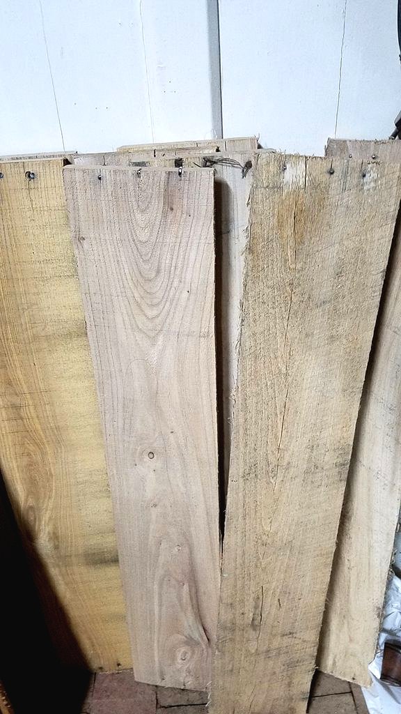 Оригинальный журнальный стол - фото 3