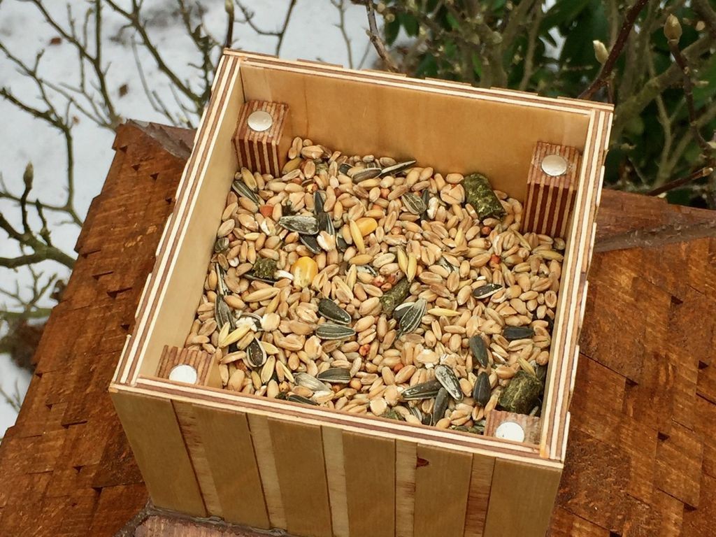 Кормушка для птиц - фото 42