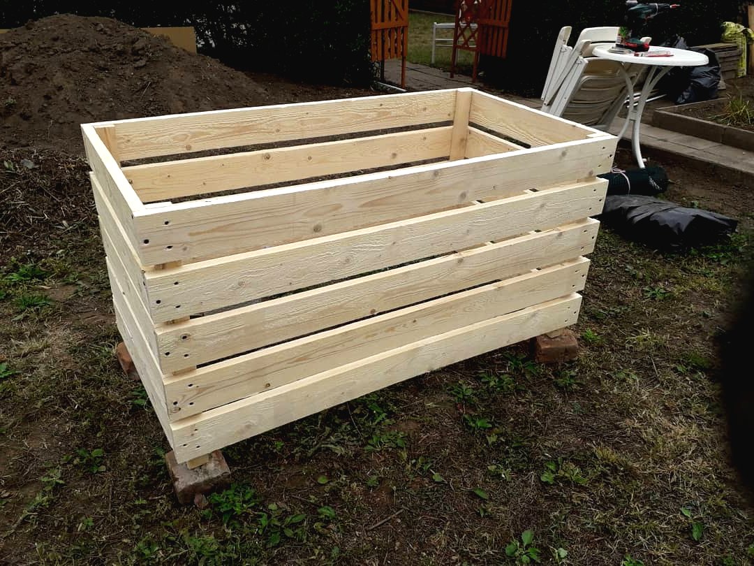 Высокая грядка из дерева - фото 5