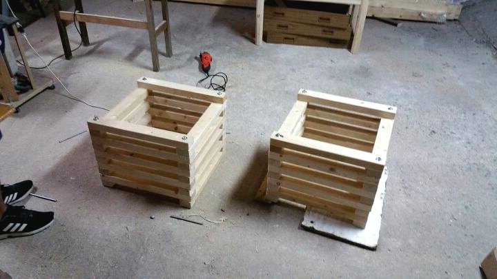 Садовая скамья с ящиками для цветов - фото 3