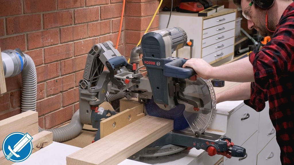 Необычный прикроватный столик - фото 3