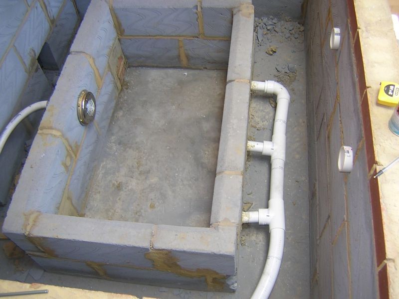 Оригинальное джакузи под навесом - фото 21