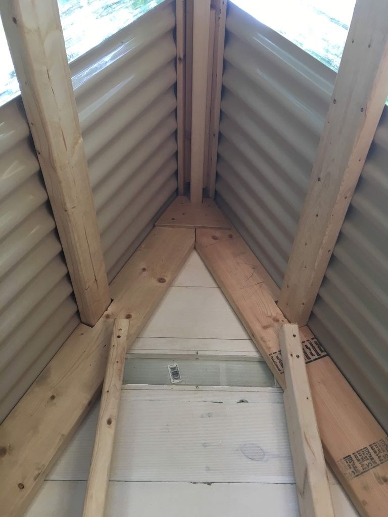 Летний дом треугольной формы - фото 25