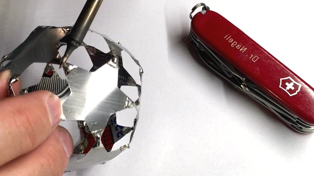 Новогодняя игрушка своими руками - фото 6