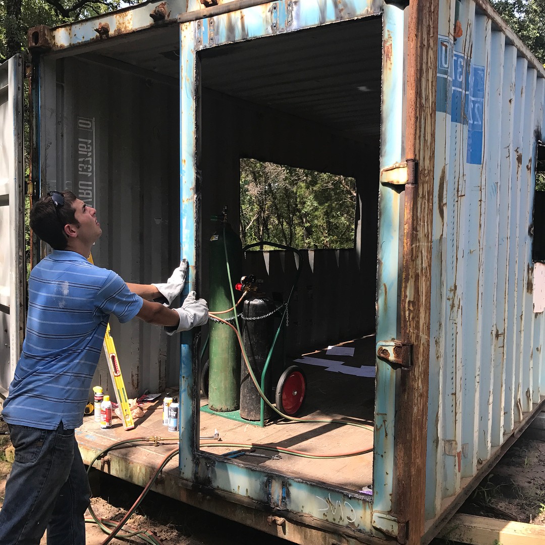 Дом из морского контейнера - фото 3