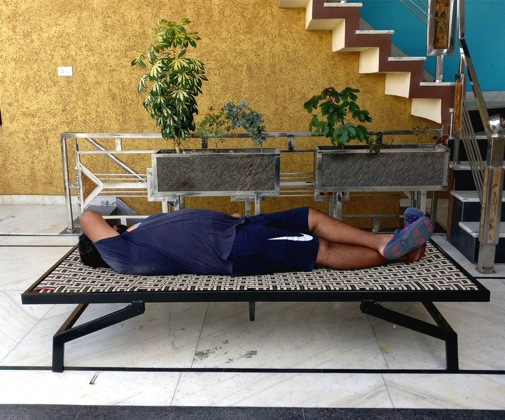 Складная кровать для экономии места - фото 3