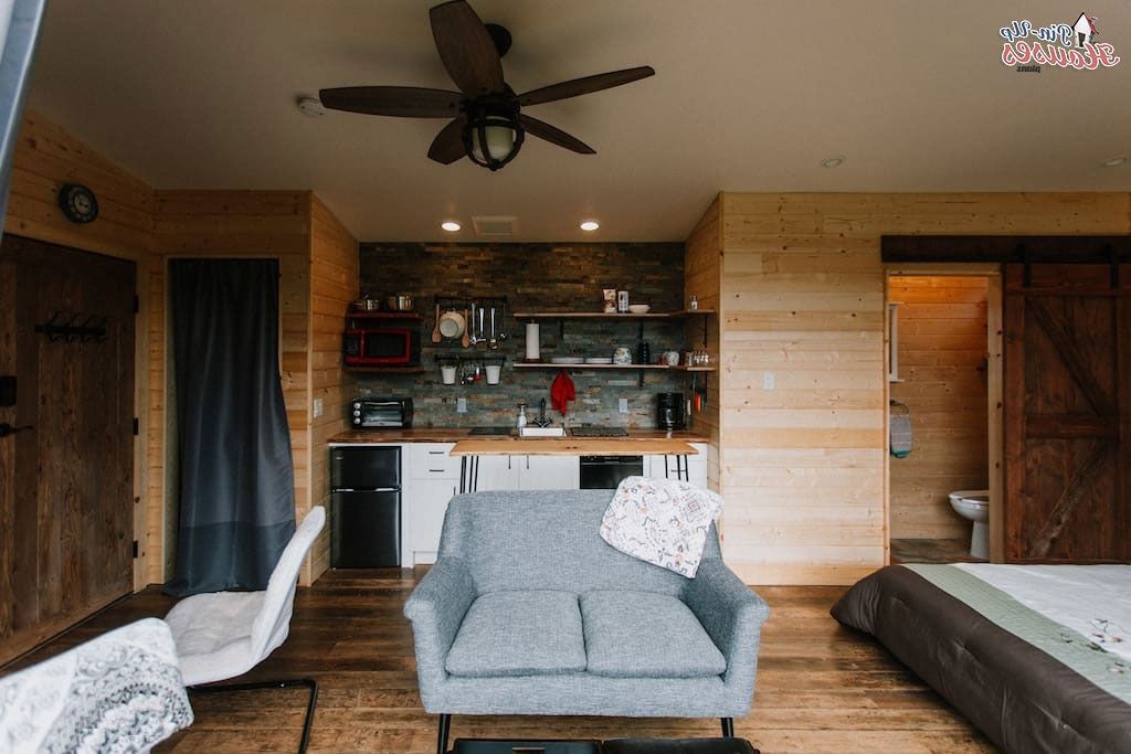 Необычный деревянный дом - фото 5