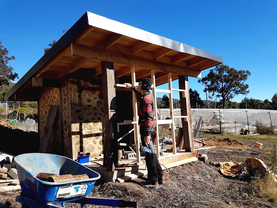 Оригинальная баня для вашей дачи - фото 21