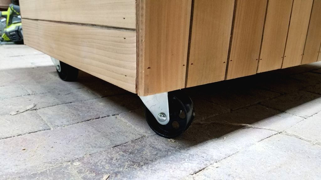 Оригинальный журнальный стол - фото 14